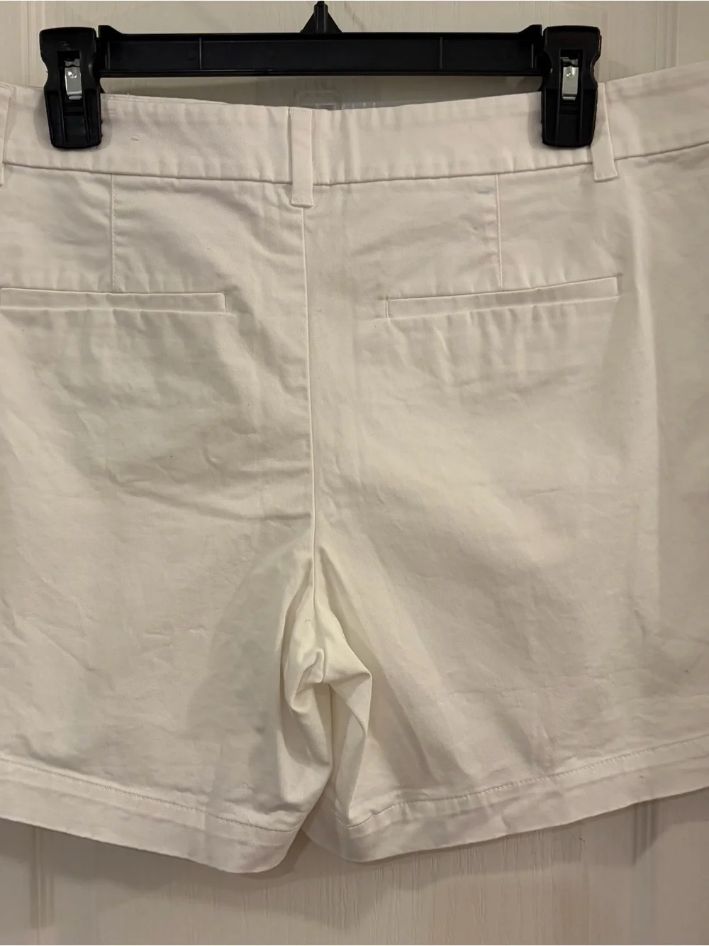 Ann Taylor Women's Classic White Shorts
